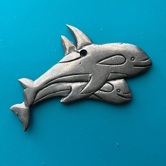 Scrapbook Other - 🔥SALE🔥 Cute Metal Dolphins